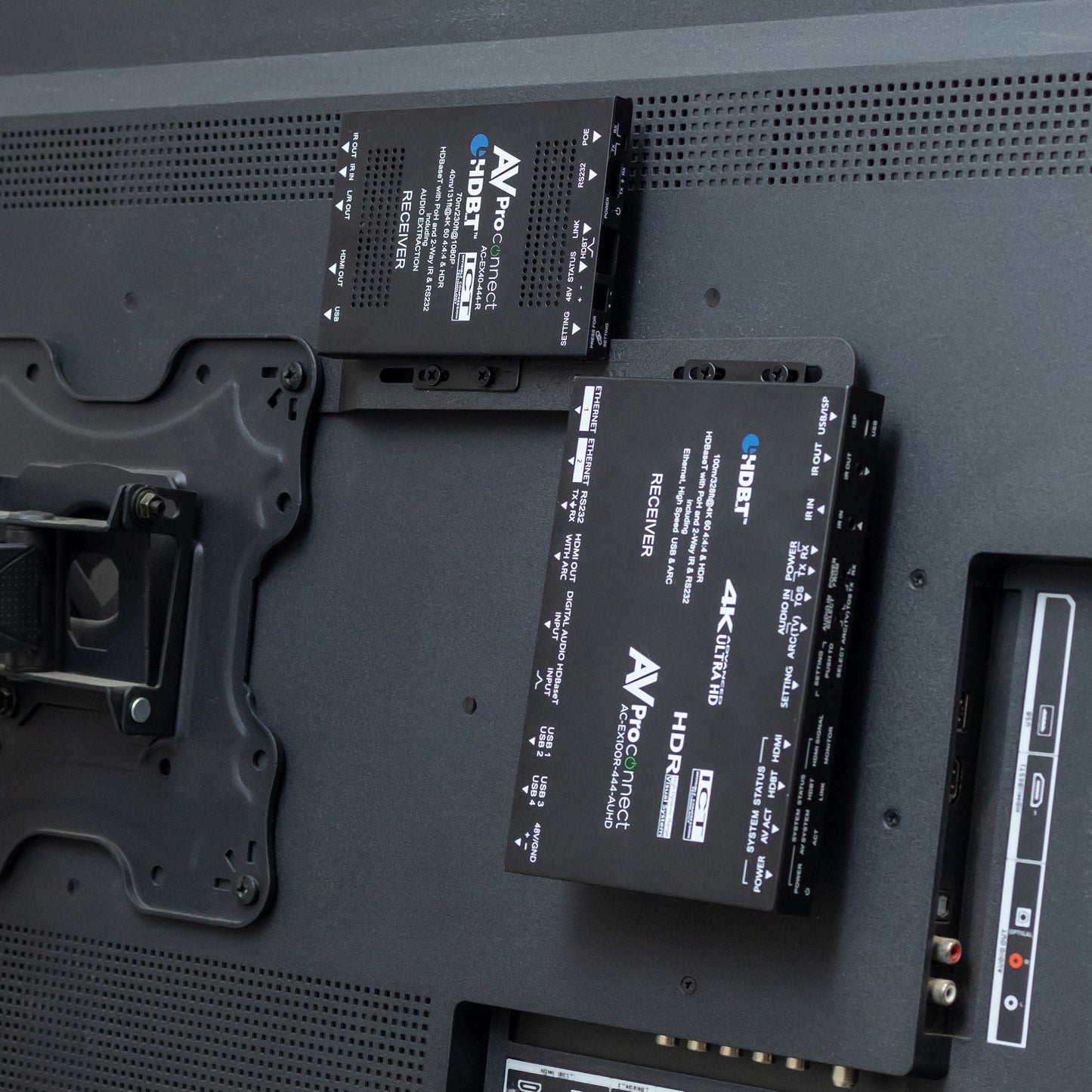 HIDEit Uni-VESA OB Bar | Universal VESA Adapter Mount